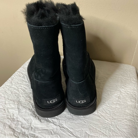 UGG Classic Gem Sparkle Logo Suede Leather Boots - Picture 3 of 8